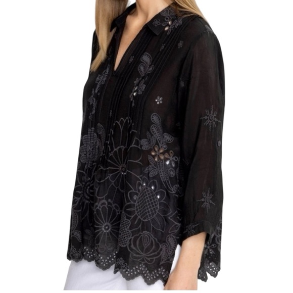 Johnny Was Lemmi Blouse Embroidered Black Women's Top XS NEW - Picture 3 of 14